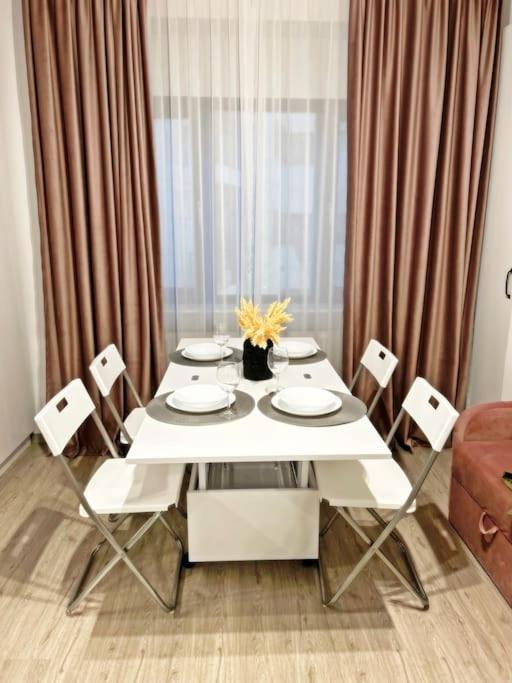 Cosy And Stylish Studio Bucarest Esterno foto